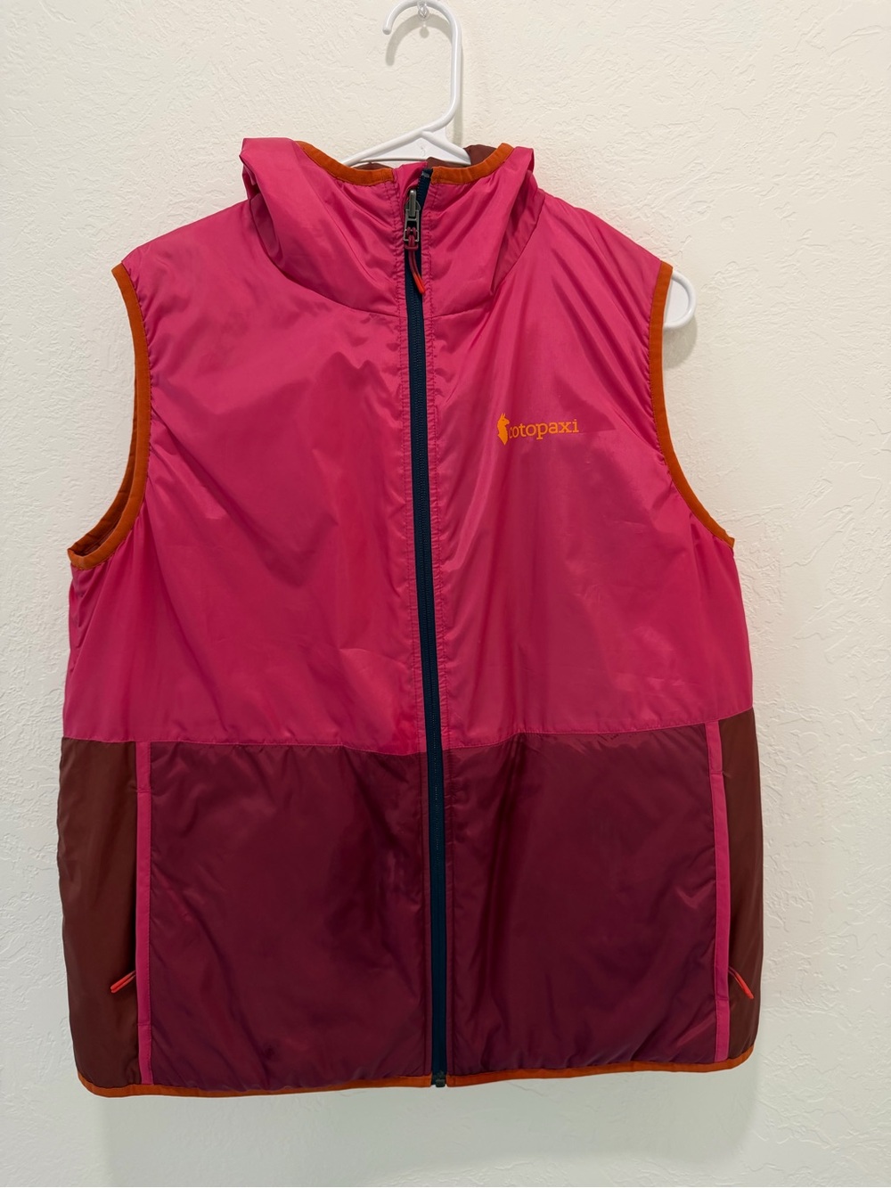 Cotopaxi Women’s Teca Calido Hooded Vest, Size Large